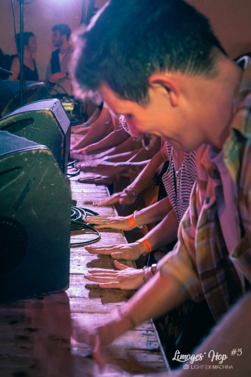 Limoges'Hop #5 - soirée d'ouverture du vendredi

Partage libre à des fins non promotionnelles ou commerciales, en créditant l'auteur (@lightexmachina).

© Alexandre - LIGHT EX MACHINA 2023, tous droits réservés.